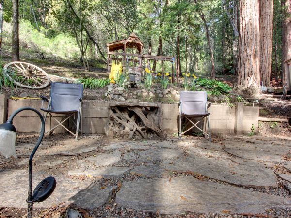 Santa Cruz County Home 984363