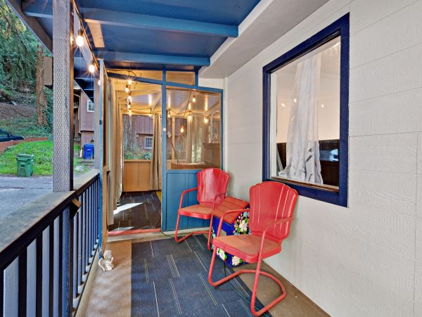 Santa Cruz County Home 984364
