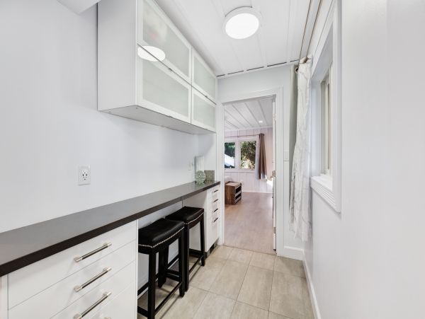 Santa Cruz County Home 984364