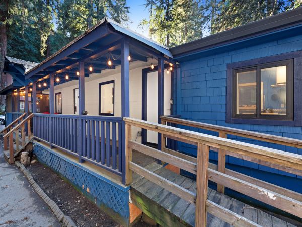 Santa Cruz County Home 984364