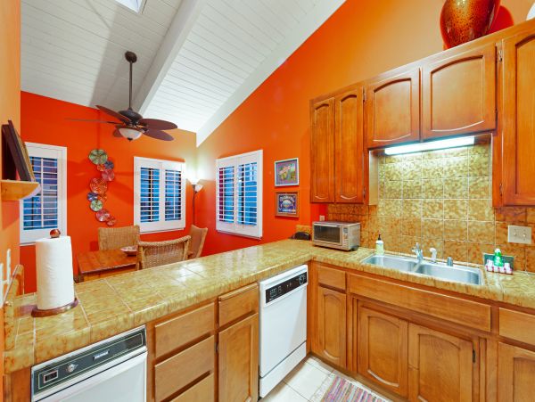 Santa Cruz County Home 984366