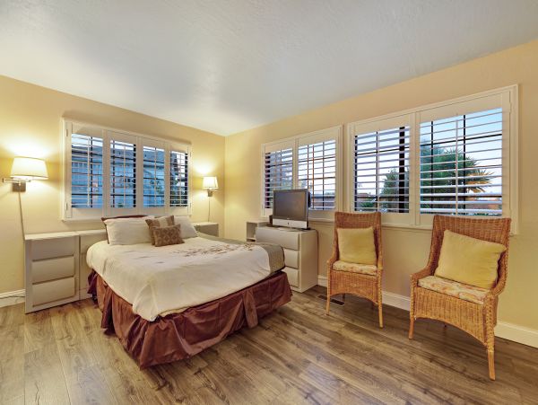 Santa Cruz County Home 984366