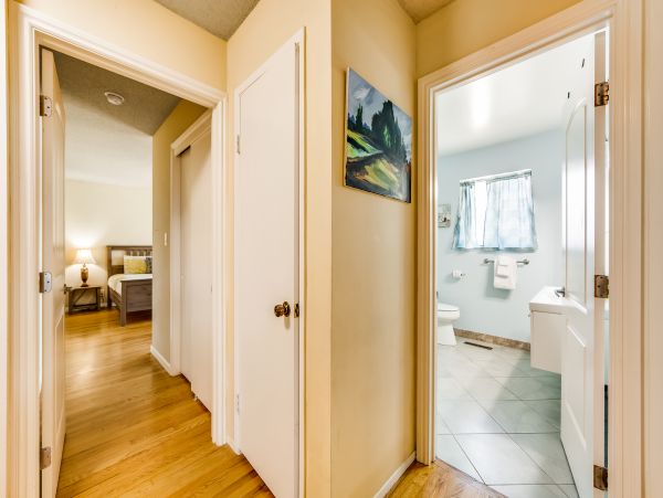 Santa Cruz County Home 984367