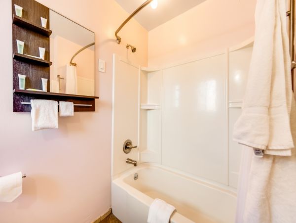 Santa Cruz County Home 984367
