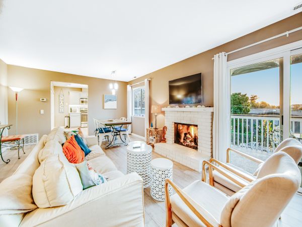 Santa Cruz County Home 984368