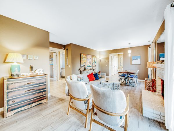 Santa Cruz County Home 984368