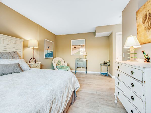 Santa Cruz County Home 984368