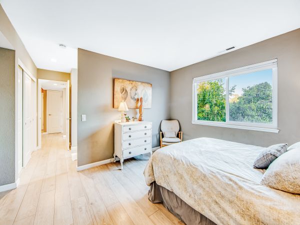 Santa Cruz County Home 984368