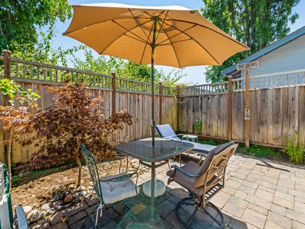 Santa Cruz County Home 984370
