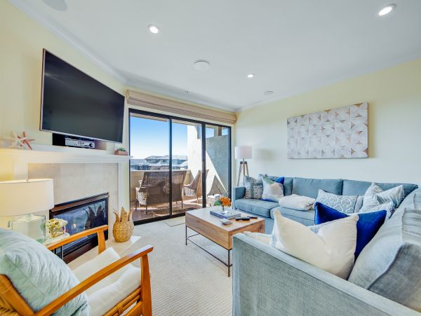 Santa Cruz County Home 984371