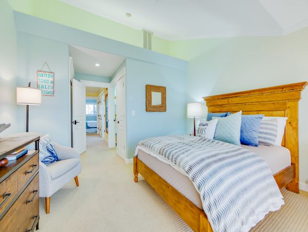 Santa Cruz County Home 984371