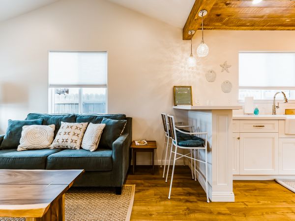 Santa Cruz County Home 984372