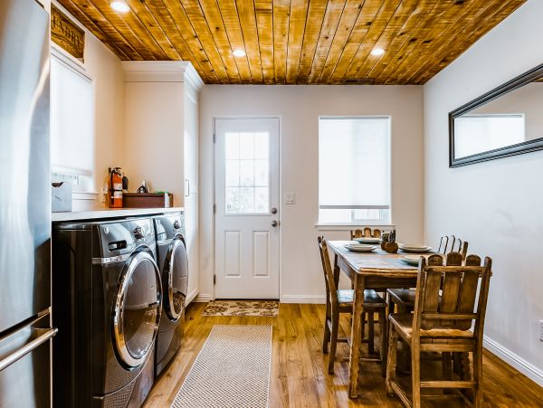 Santa Cruz County Home 984372