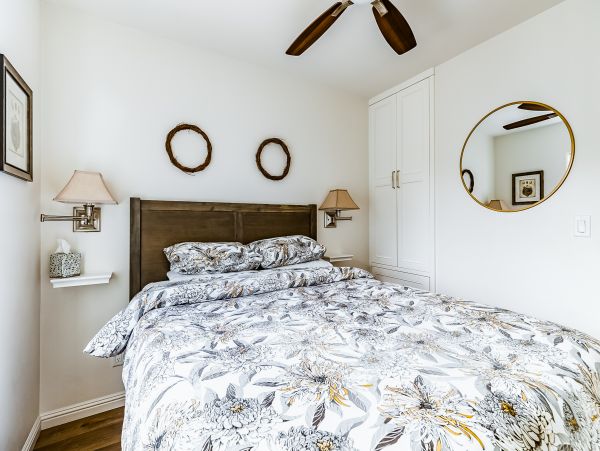 Santa Cruz County Home 984372