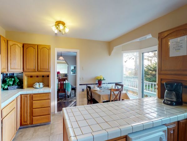 Santa Cruz County Home 984373