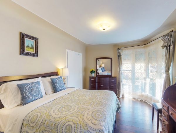 Santa Cruz County Home 984373