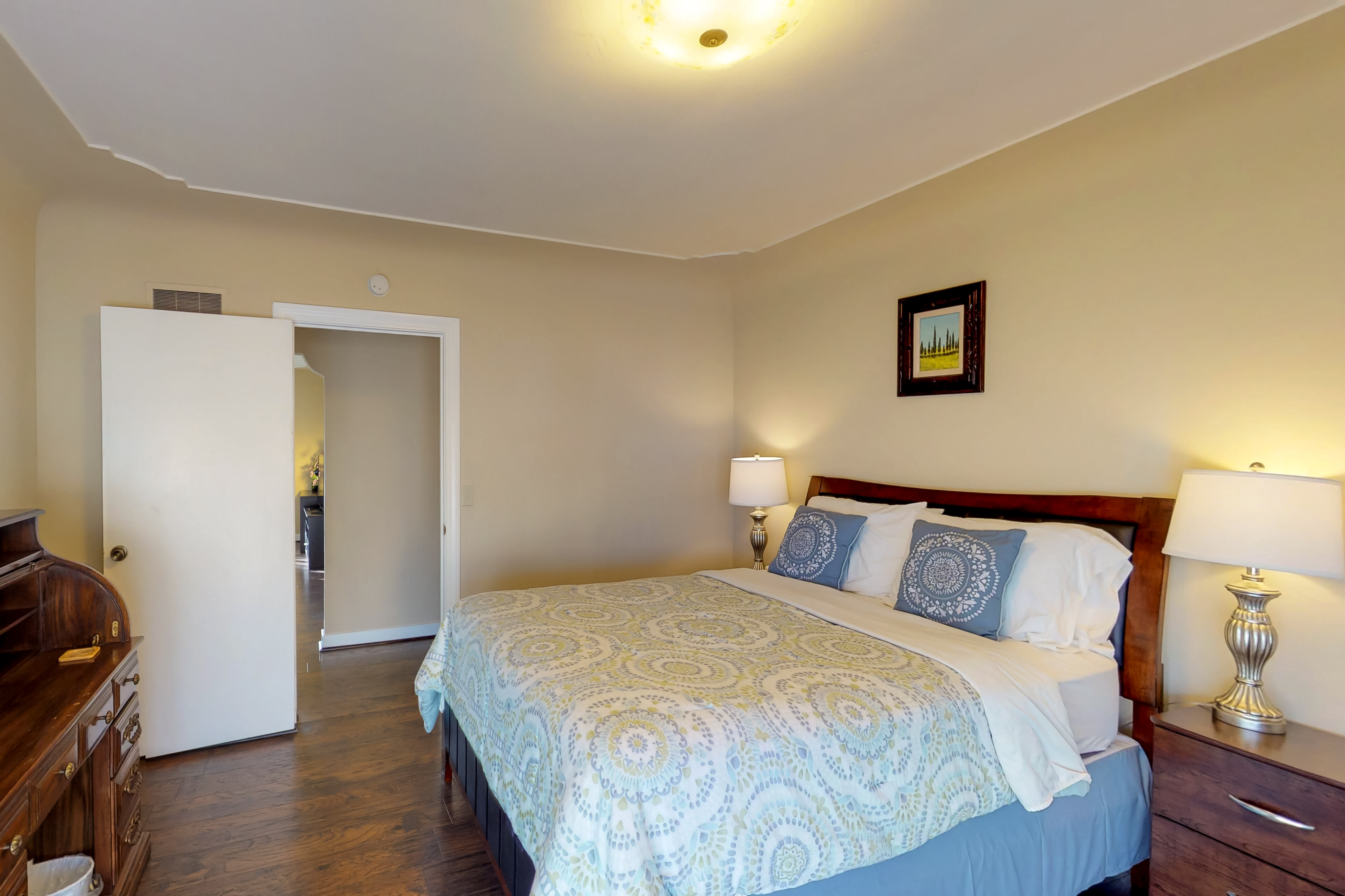 Santa Cruz County Home 984373