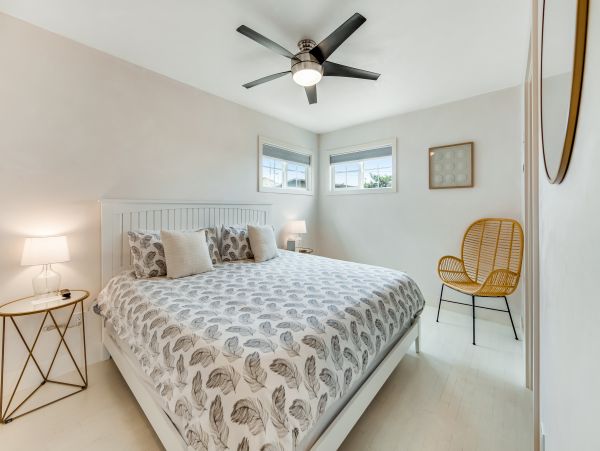 Santa Cruz County Home 984374