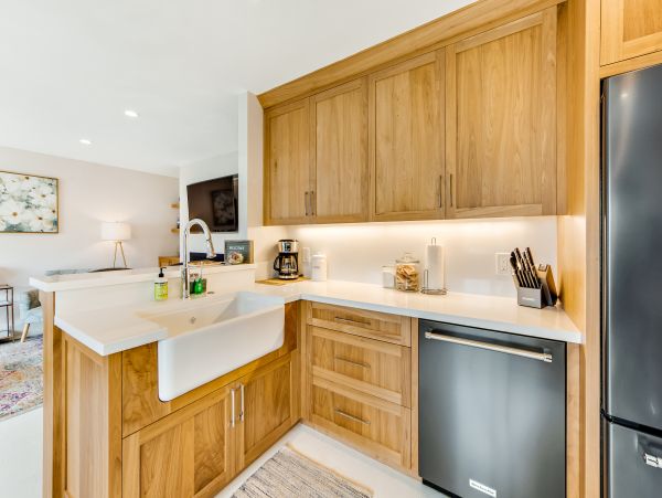 Santa Cruz County Home 984374
