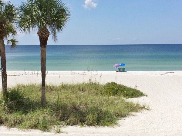 Longboat Key Beachfront Vacation Rental - Florida Gulf Coast Oceanfront Condo