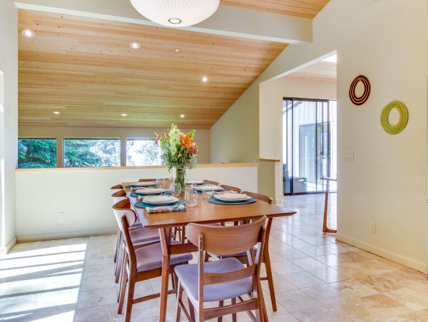 Sonoma County Home 984379