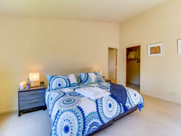 Sonoma County Home 984379