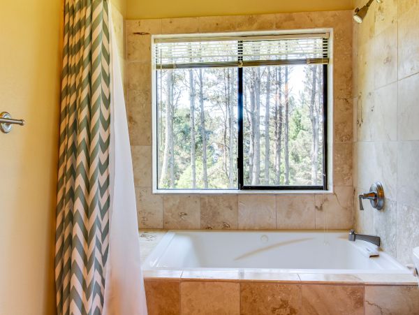 Sonoma County Home 984379