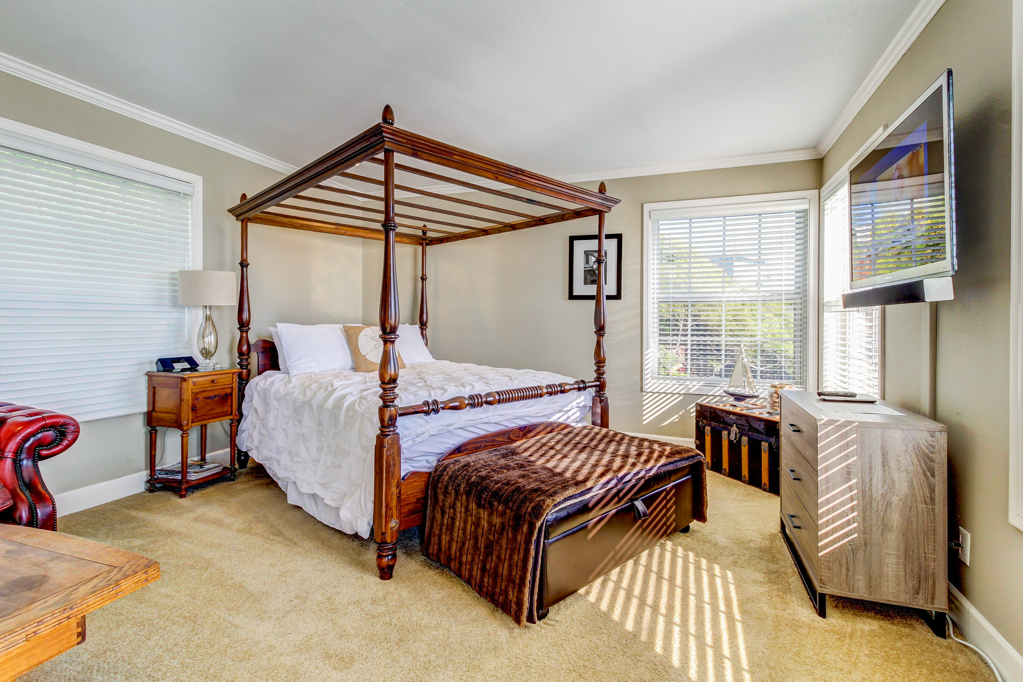 Sonoma County Home 984380