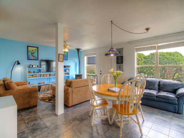 Sonoma County Home 984382