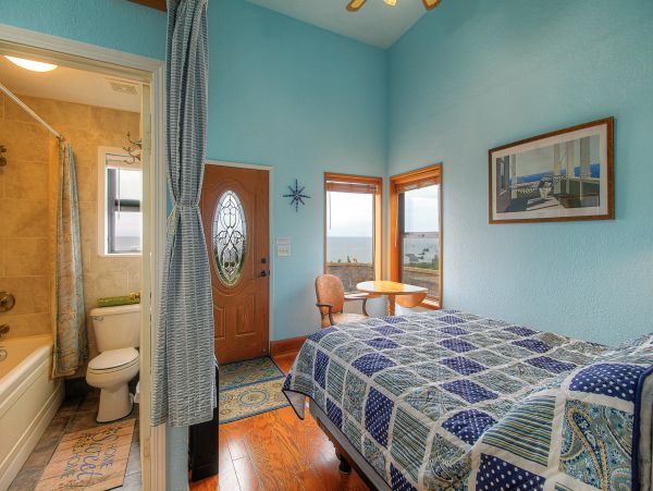 Sonoma County Home 984382