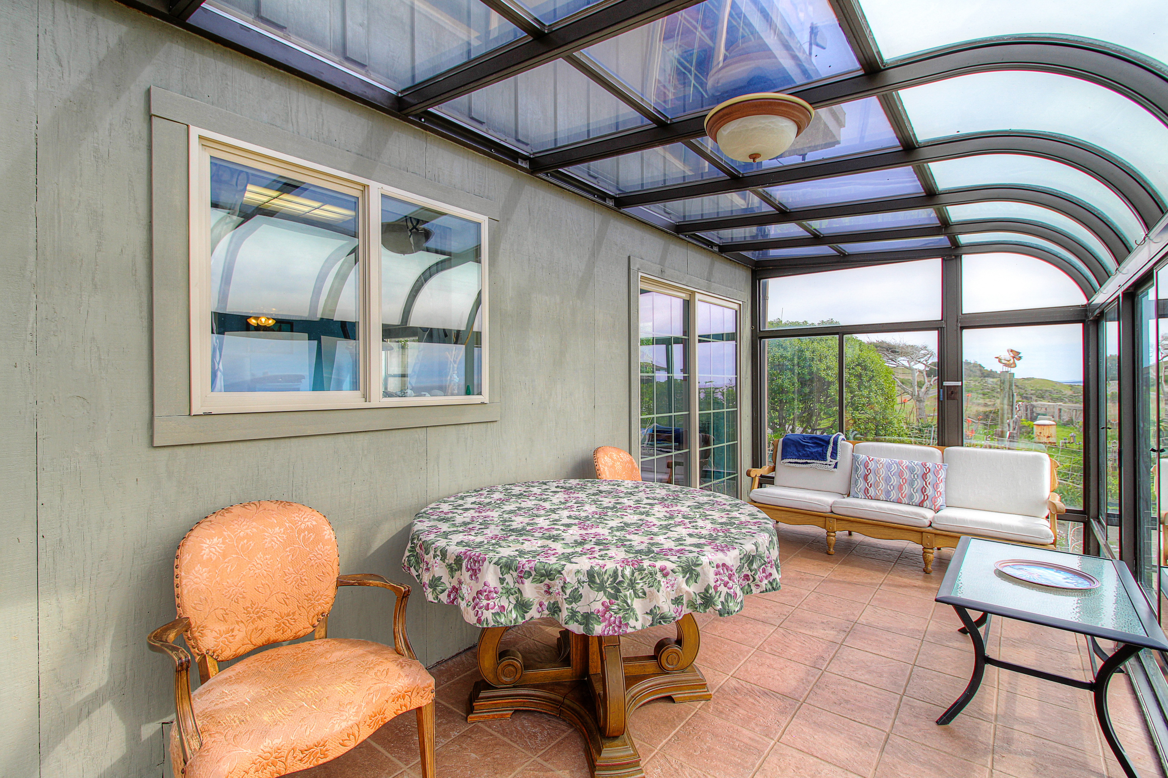 Sonoma County Home 984382