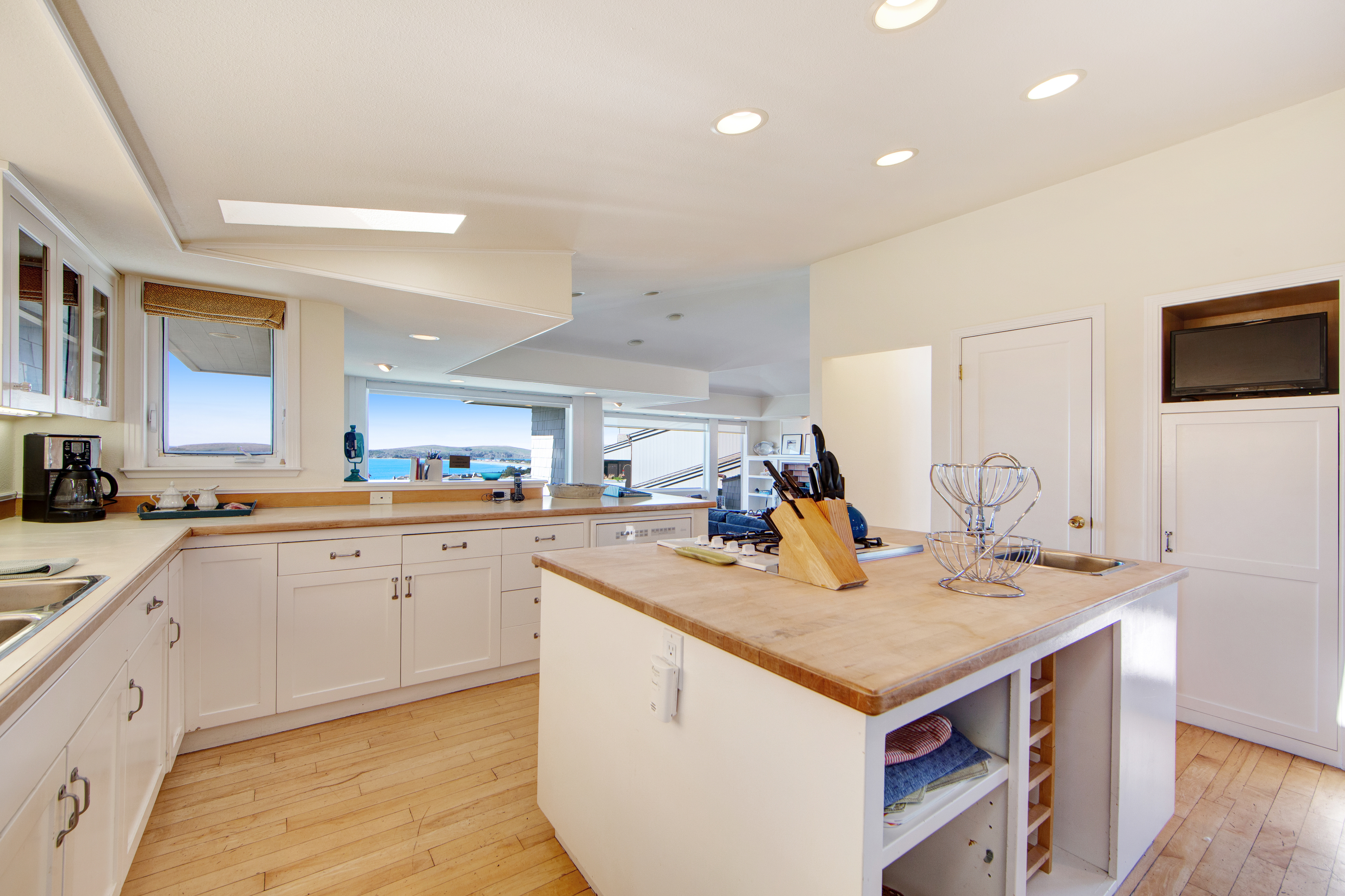 Sonoma County Home 984383
