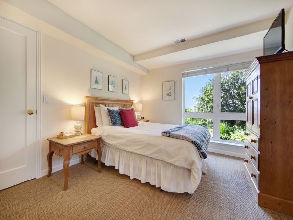 Sonoma County Home 984383