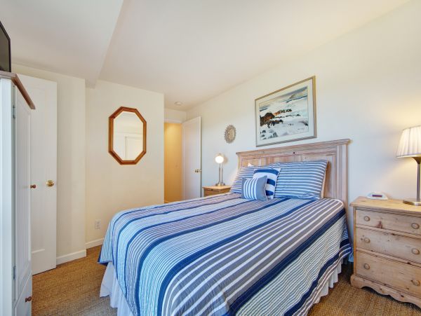 Sonoma County Home 984383