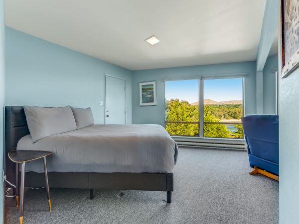 Sonoma County Home 984384