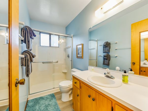 Sonoma County Home 984384