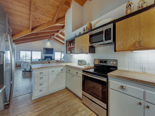 Sonoma County Home 984388