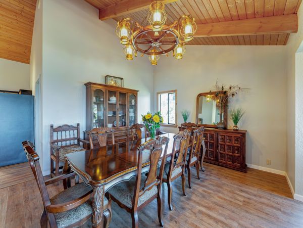 Sonoma County Home 984388