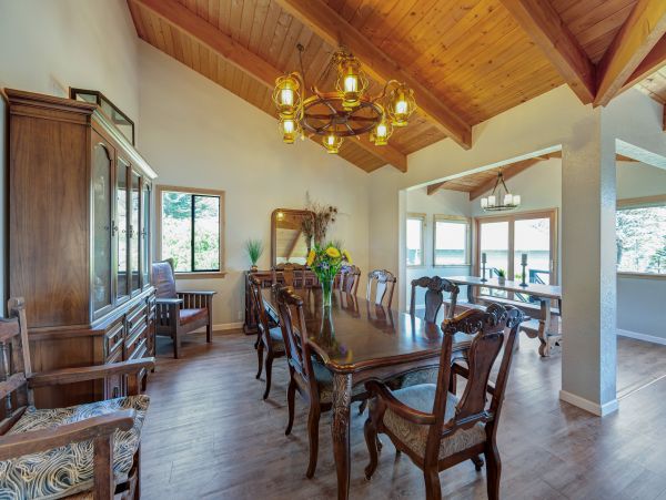 Sonoma County Home 984388