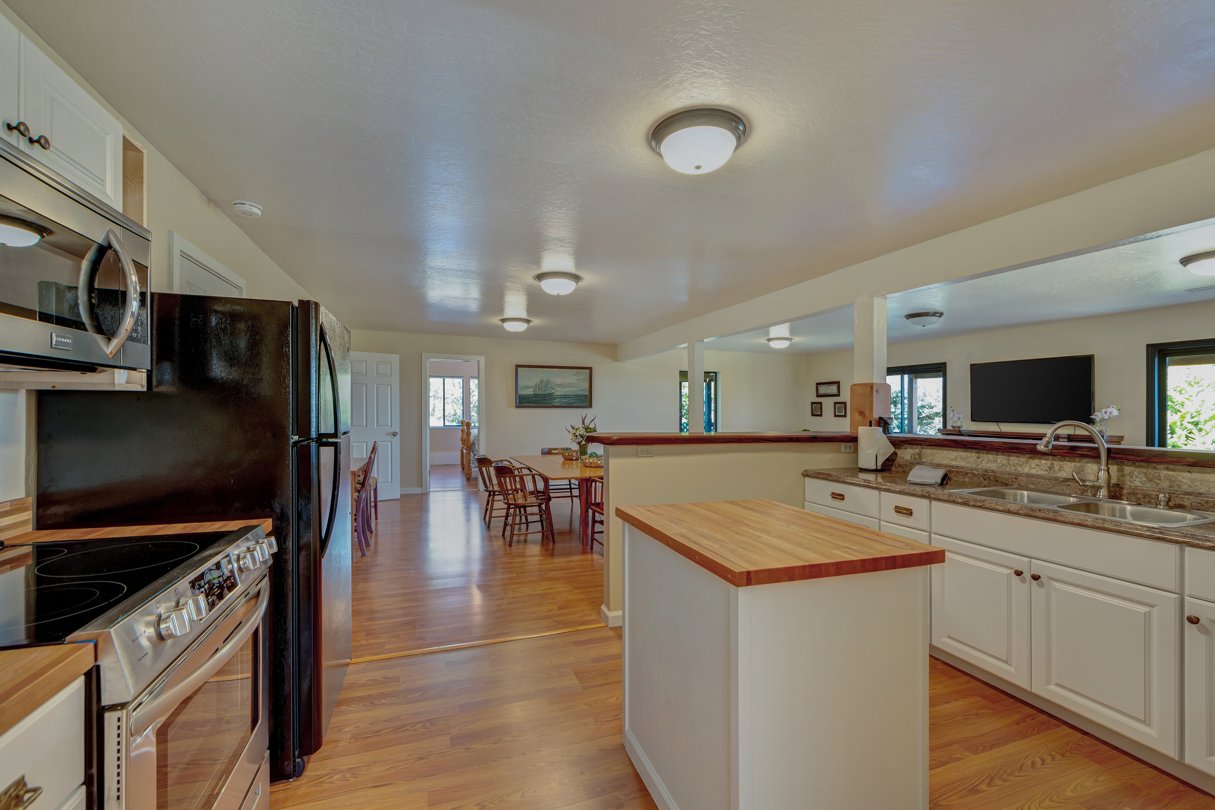 Sonoma County Home 984388