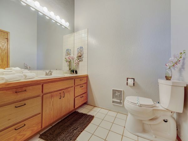 Sonoma County Home 984388