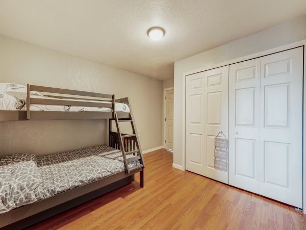 Sonoma County Home 984388