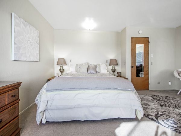 Sonoma County Home 984389