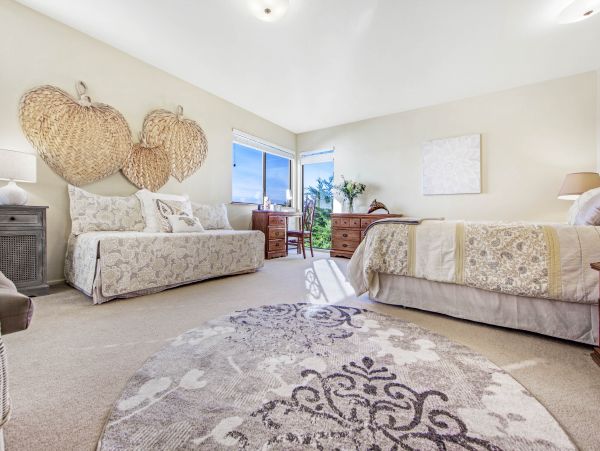 Sonoma County Home 984389