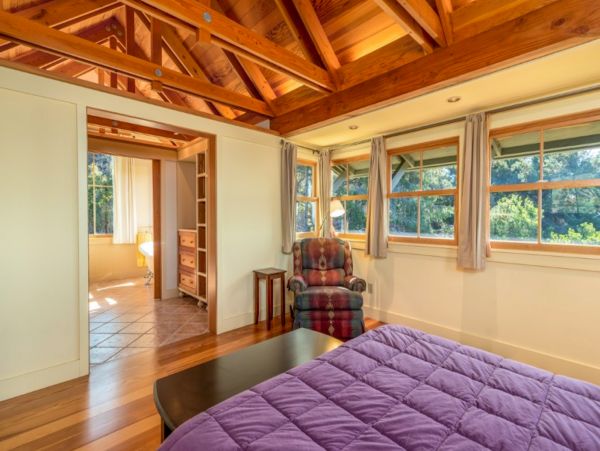 Sonoma County Home 984390