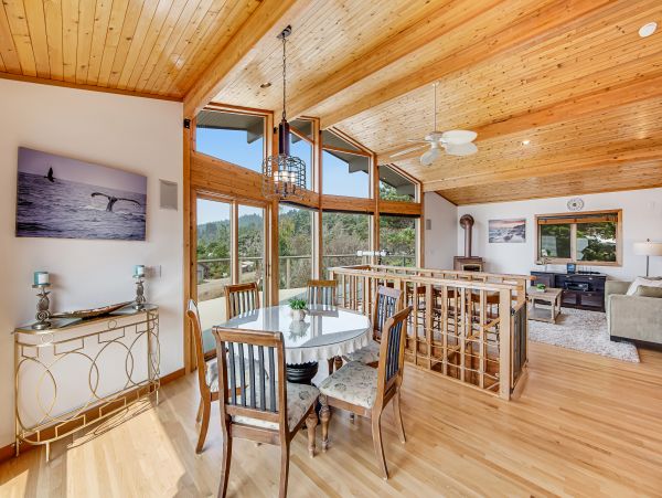 Sonoma County Home 984391