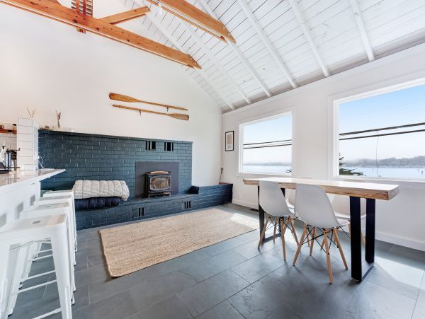 Sonoma County Home 984393