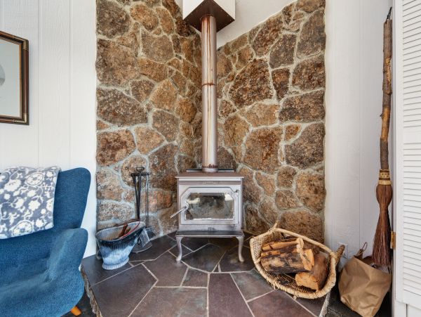 Sonoma County Home 984394
