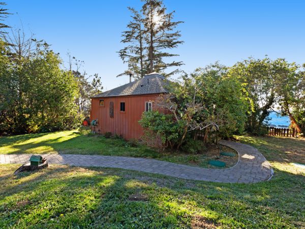 Sonoma County Home 984394