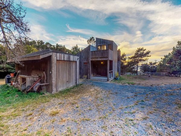 Sonoma County Home 984395